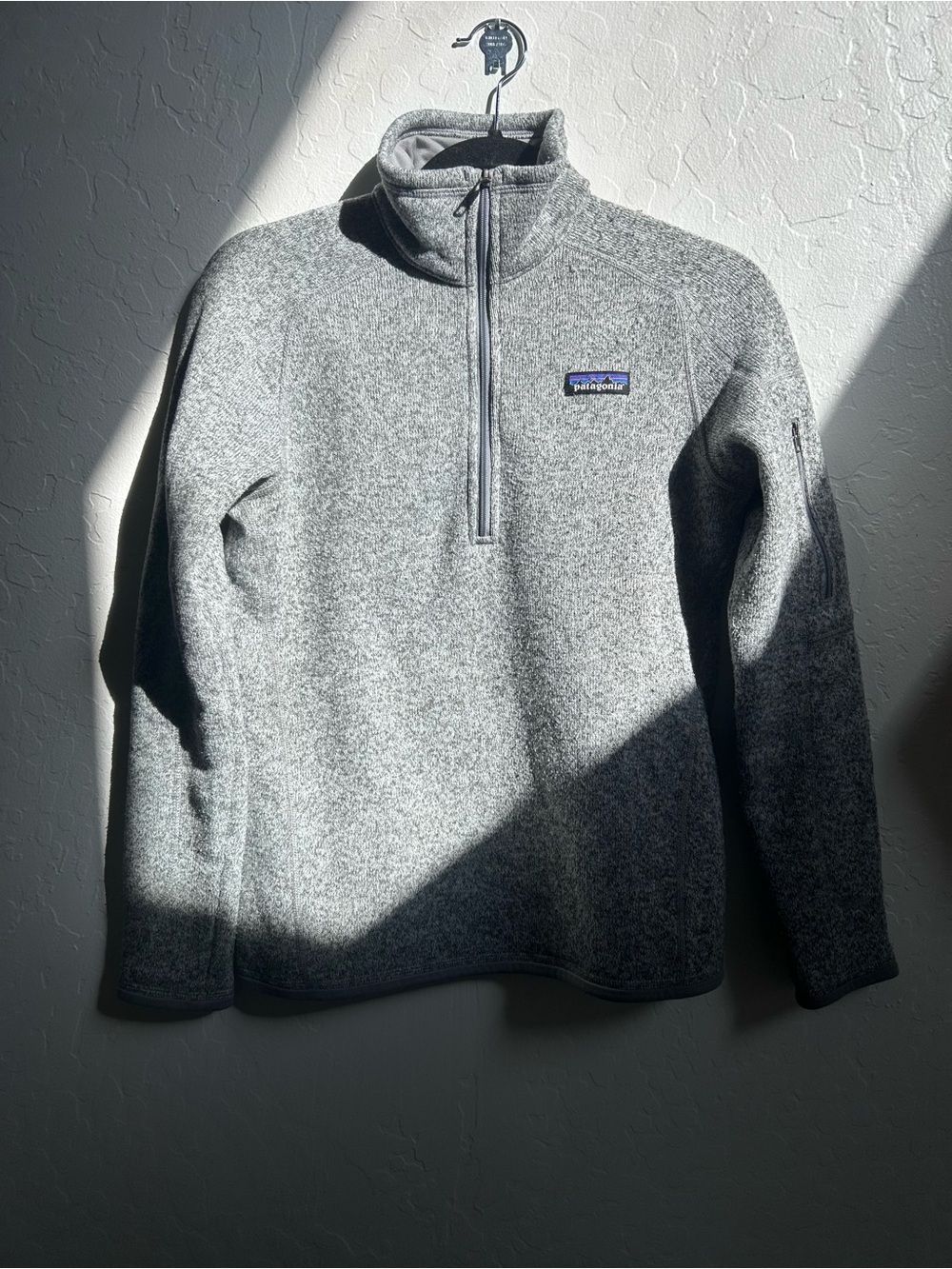 Patagonia Women’s Size Small 1/4-Zip Sweater Fleece - Heather Gray